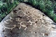 Наскальные рисунки с. Чальмны-Варрэ Источник: www.panoramio.com 