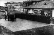 Награждение экипажа подводной лодки Северного флота С-56 орденами и медалями Источник: waralbum.ru; museum-polar.narod.ru 
