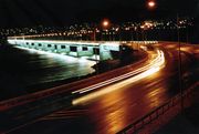 Мост через залив Фото Л. Белозеровой 