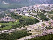 Вид на г. Кировск с горы Айкуайвенчорр. 2003 Фото М. Ефремова 