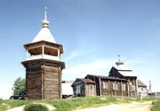 Свято-Никольская церковь (1705 г.). Фото 2000 г. Фото Л. Федосеева 
