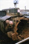 «Курск» в ПД-53 СРЗ «Нерпа», правый борт, носовая часть Из кн.: Мормуль Н. Г. — Запас плавучести: Документальная хроника 