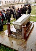 Предполагаемое надгробие на могиле Авраамия в Соловецком монастыре Архив ПЦ «Доброхот» 
