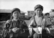 Ненки с. Ловозеро. 1910 г. Фото: Густав Халстрём 
